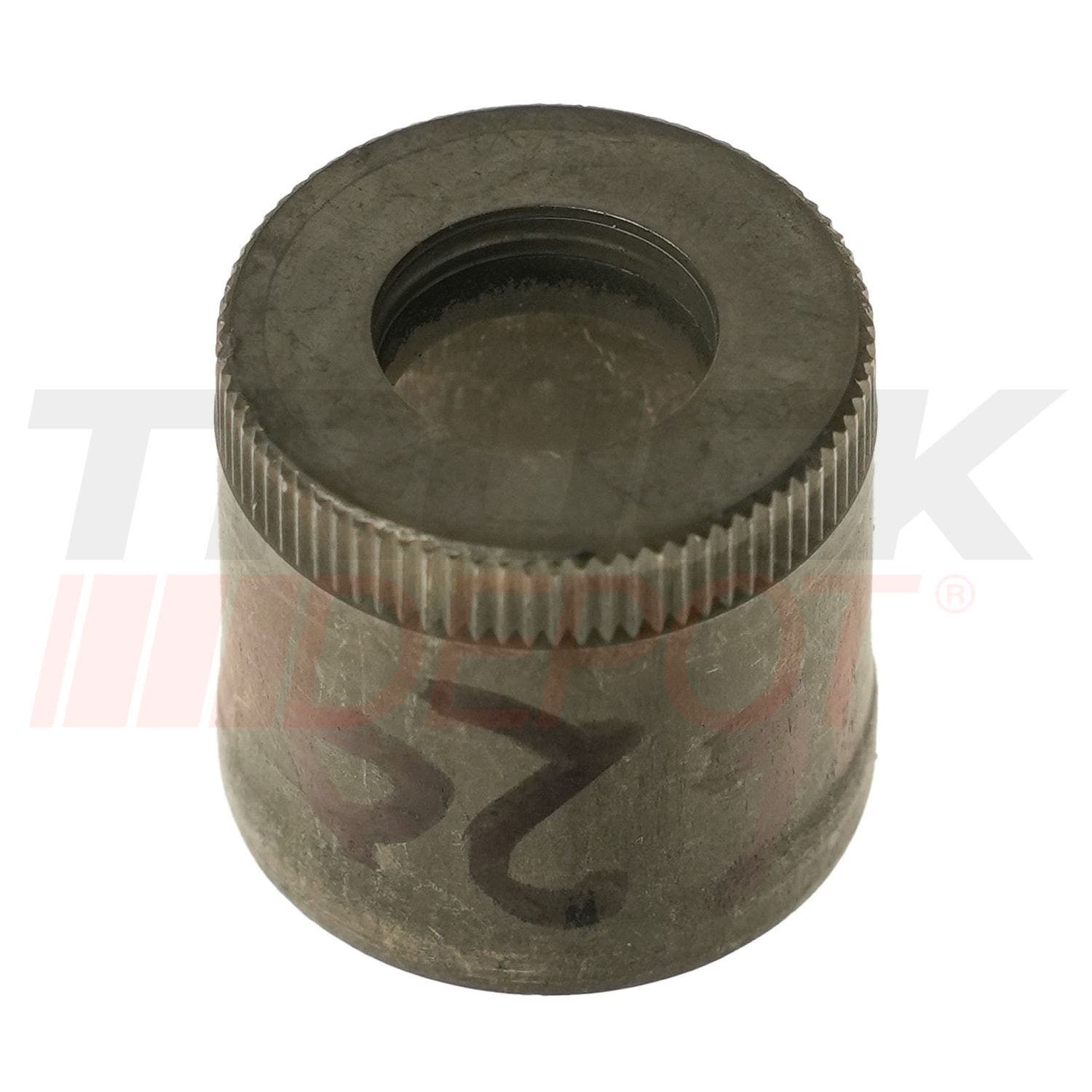 Espaciador de manifold pequeño Hino N04C/W04D